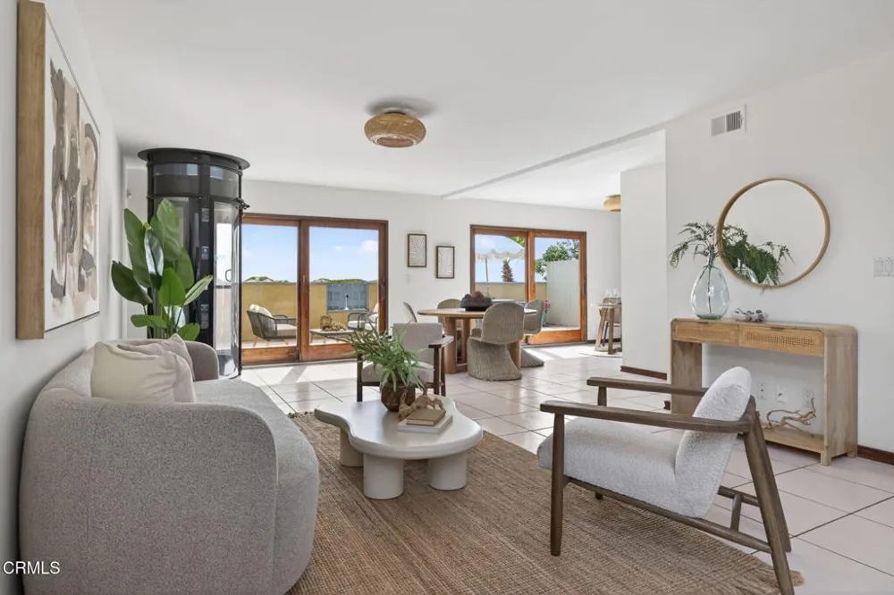 3009 Ocean Drive Oxnard, CA 93035