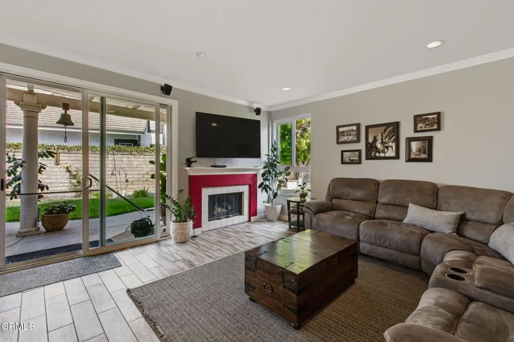 1472 La Culebra Circle Camarillo, CA 93012