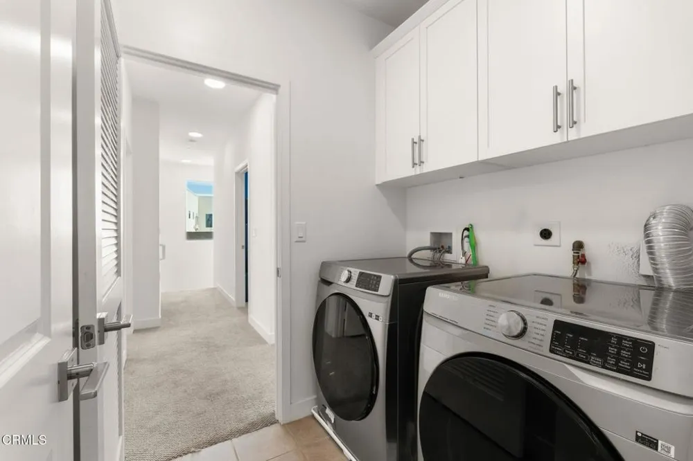 1244 E Thompson Boulevard #101 Ventura, CA 93001