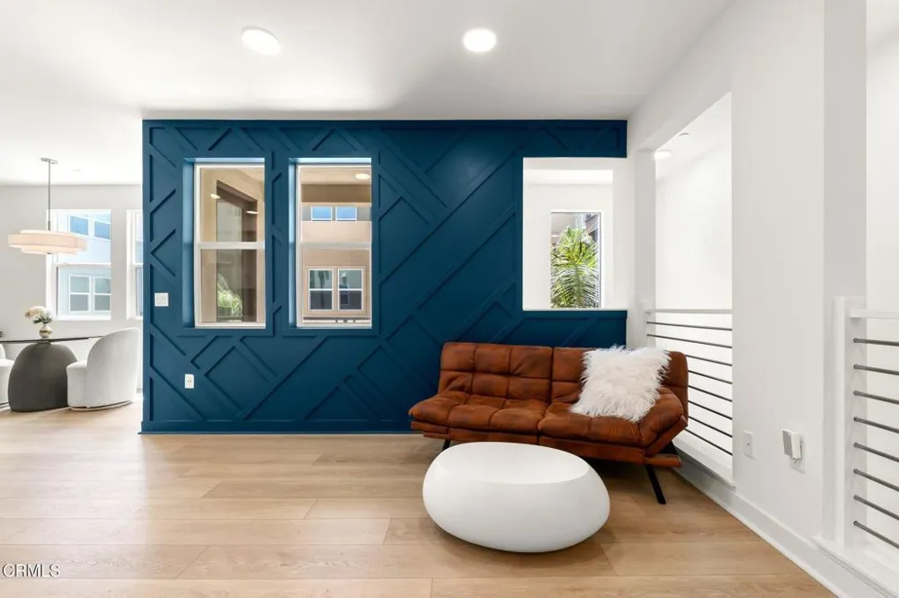 1244 E Thompson Boulevard #101 Ventura, CA 93001