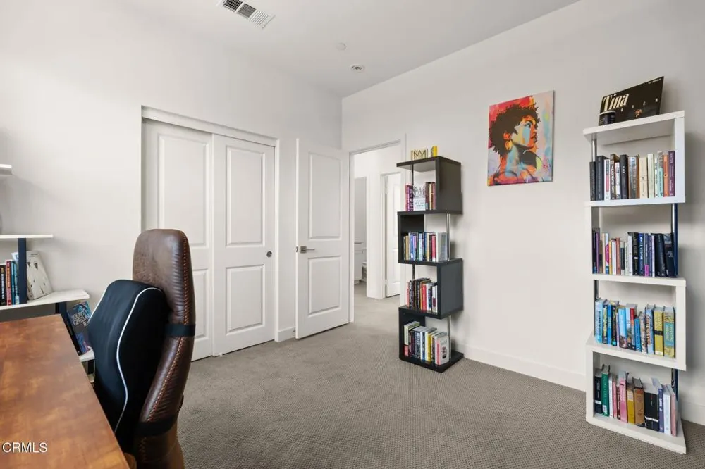 1244 E Thompson Boulevard #101 Ventura, CA 93001