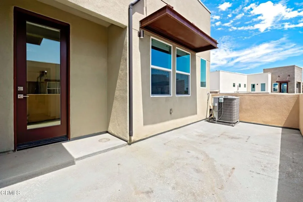 1244 E Thompson Boulevard #101 Ventura, CA 93001