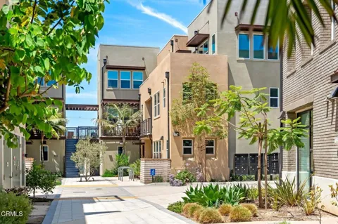 1244 E Thompson Boulevard #101