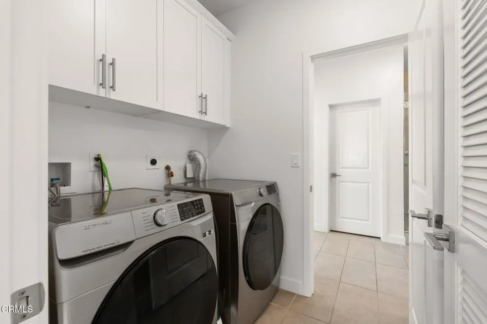 1244 E Thompson Boulevard #101 Ventura, CA 93001