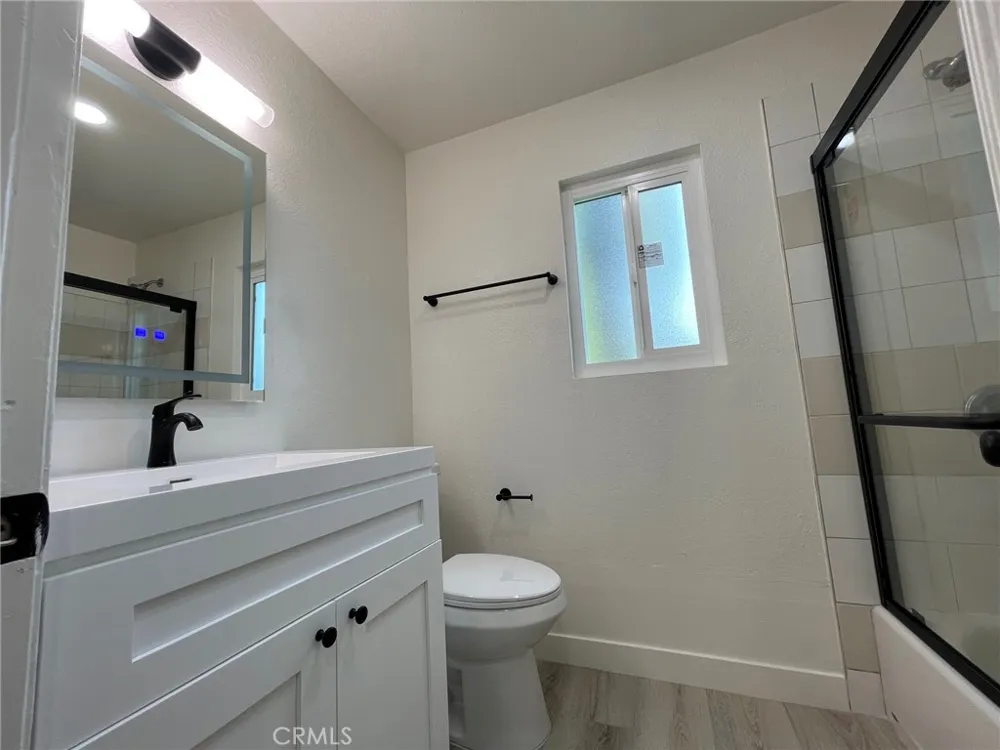1131 S Alta Vista Avenue #F Monrovia, CA 91016