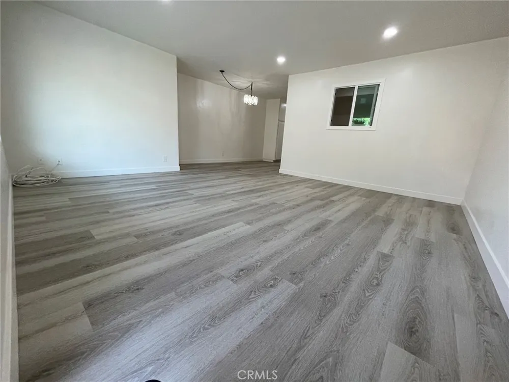 1131 S Alta Vista Avenue #F Monrovia, CA 91016