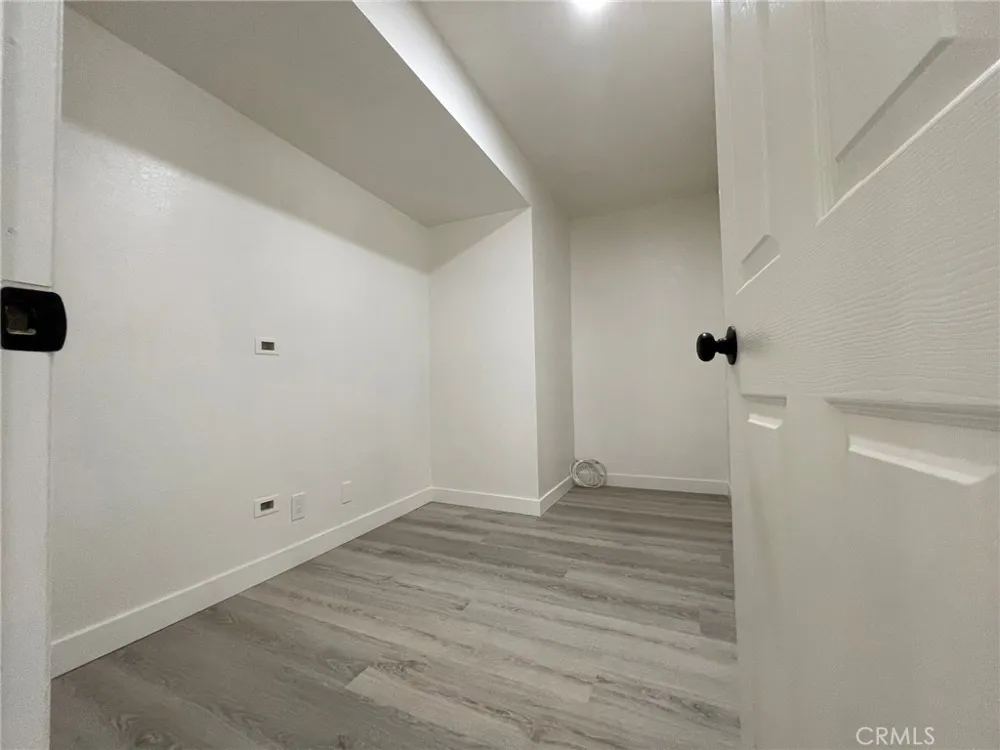 1131 S Alta Vista Avenue #F Monrovia, CA 91016