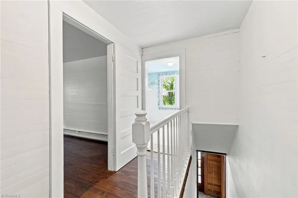 4105 Boone Trail North Wilkesboro, NC 28659