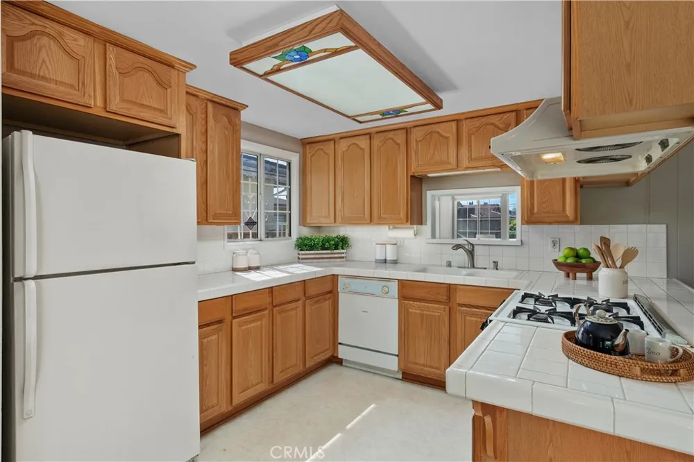 1987 Cerco Alta Monterey Park, CA 91754