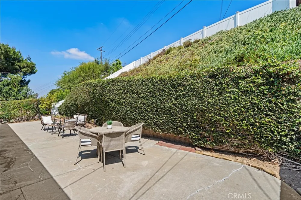 1987 Cerco Alta Monterey Park, CA 91754