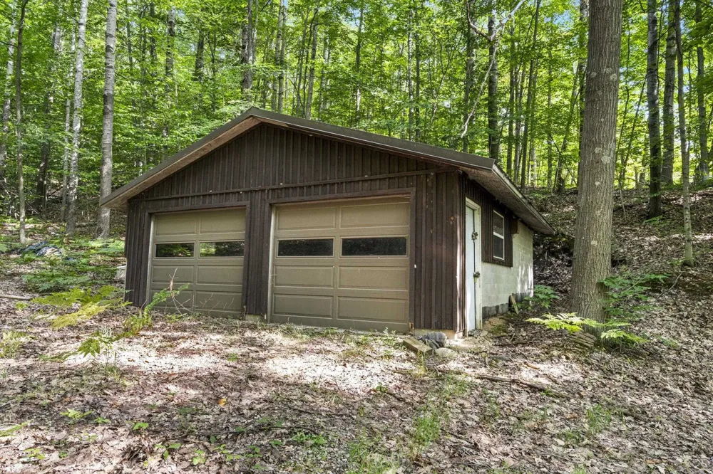 17703 Sweet Lake Road Almira Township, MI 49650