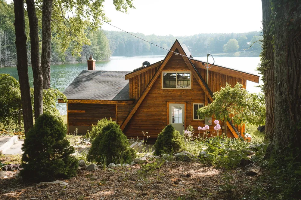17703 Sweet Lake Road Almira Township, MI 49650