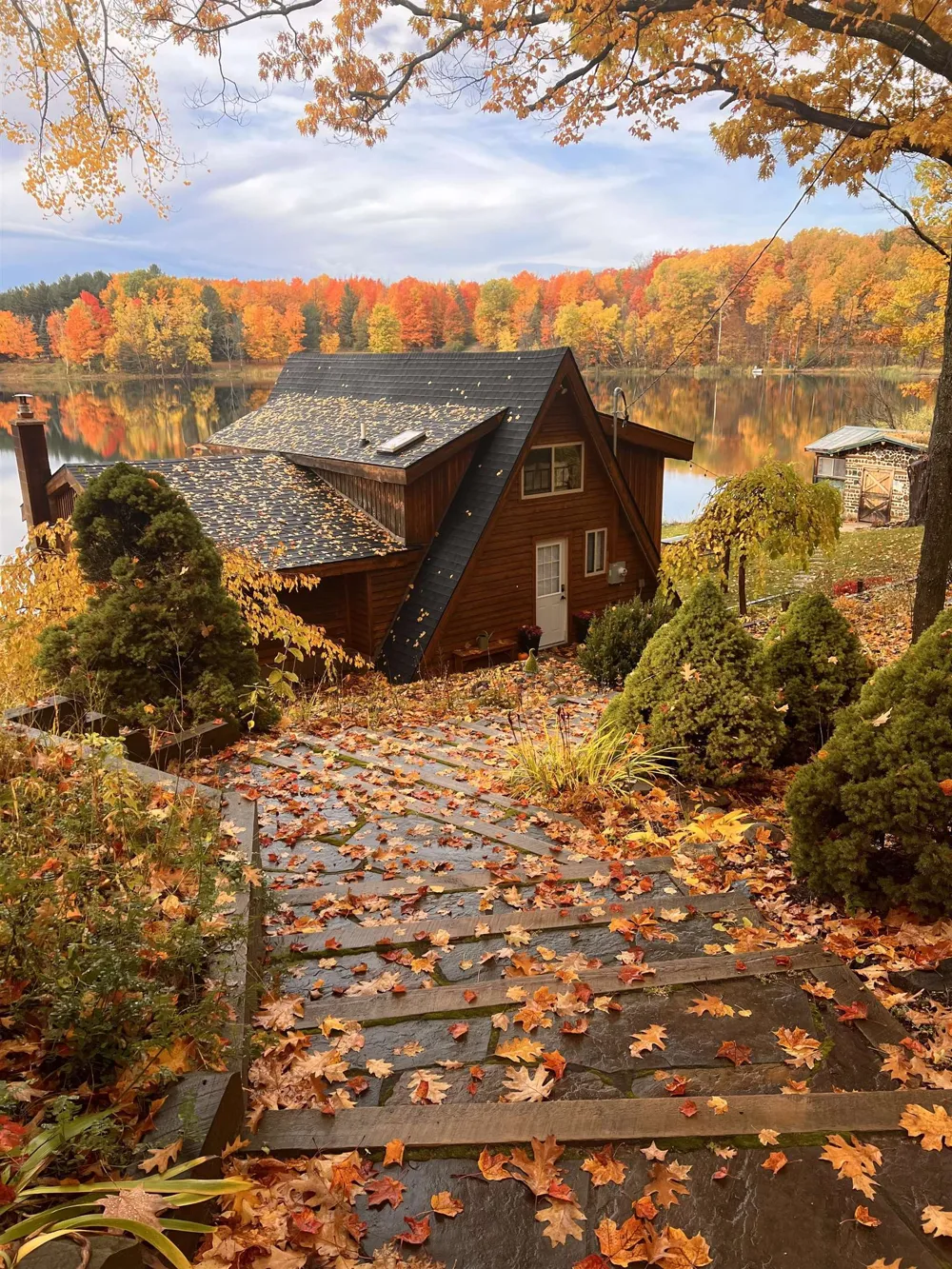 17703 Sweet Lake Road Almira Township, MI 49650