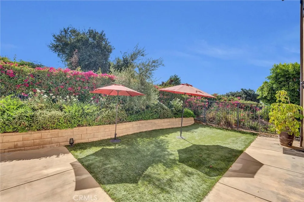 510 E. Viewcrest Azusa, CA 91702