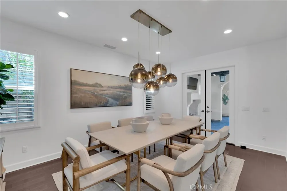 510 E. Viewcrest Azusa, CA 91702