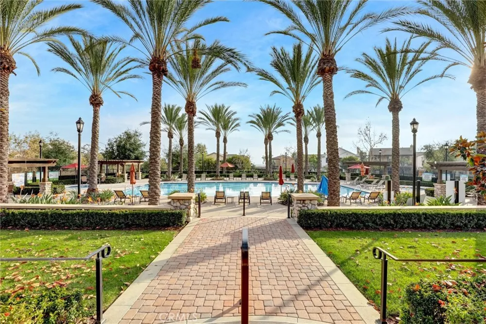 510 E. Viewcrest Azusa, CA 91702