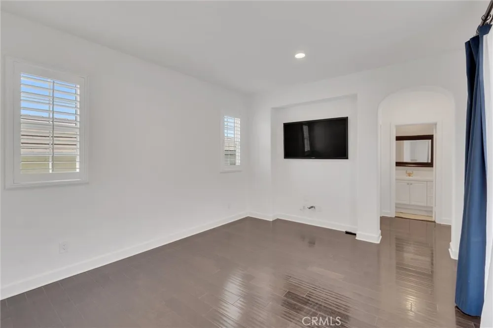 510 E. Viewcrest Azusa, CA 91702