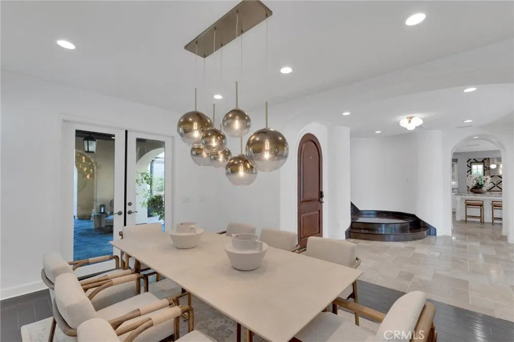 510 E. Viewcrest Azusa, CA 91702