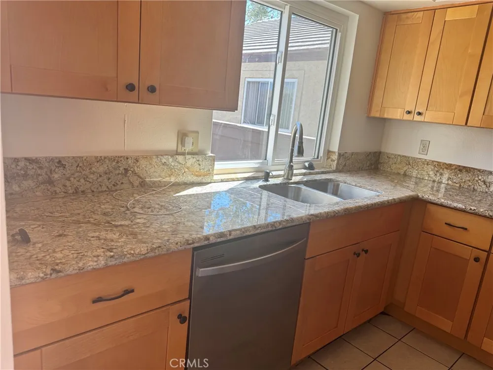 9362 Shadowood #G Montclair, CA 91763