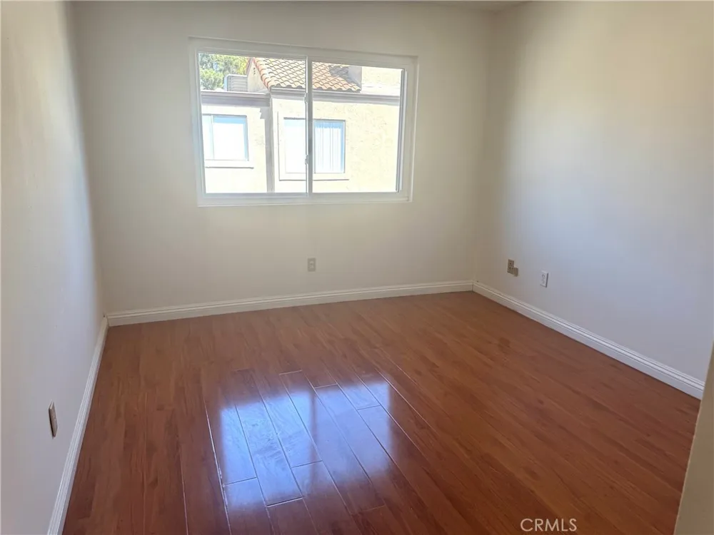 9362 Shadowood #G Montclair, CA 91763