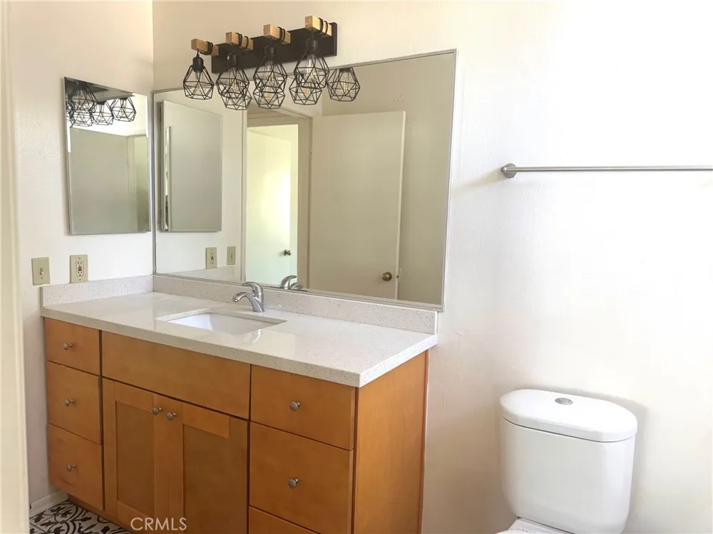 9362 Shadowood #G Montclair, CA 91763