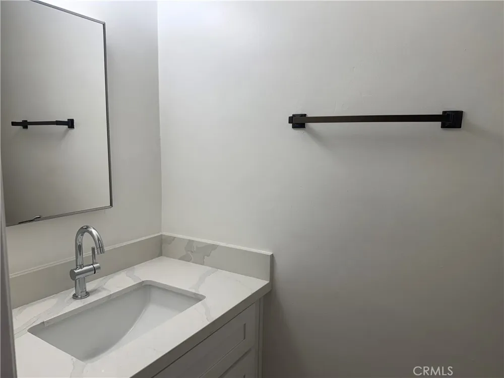 600 E Acacia Avenue #6 Glendale, CA 91205