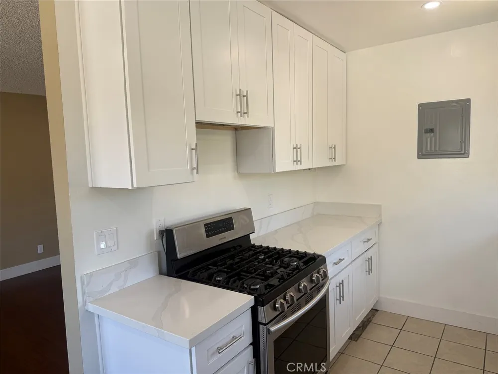 600 E Acacia Avenue #6 Glendale, CA 91205