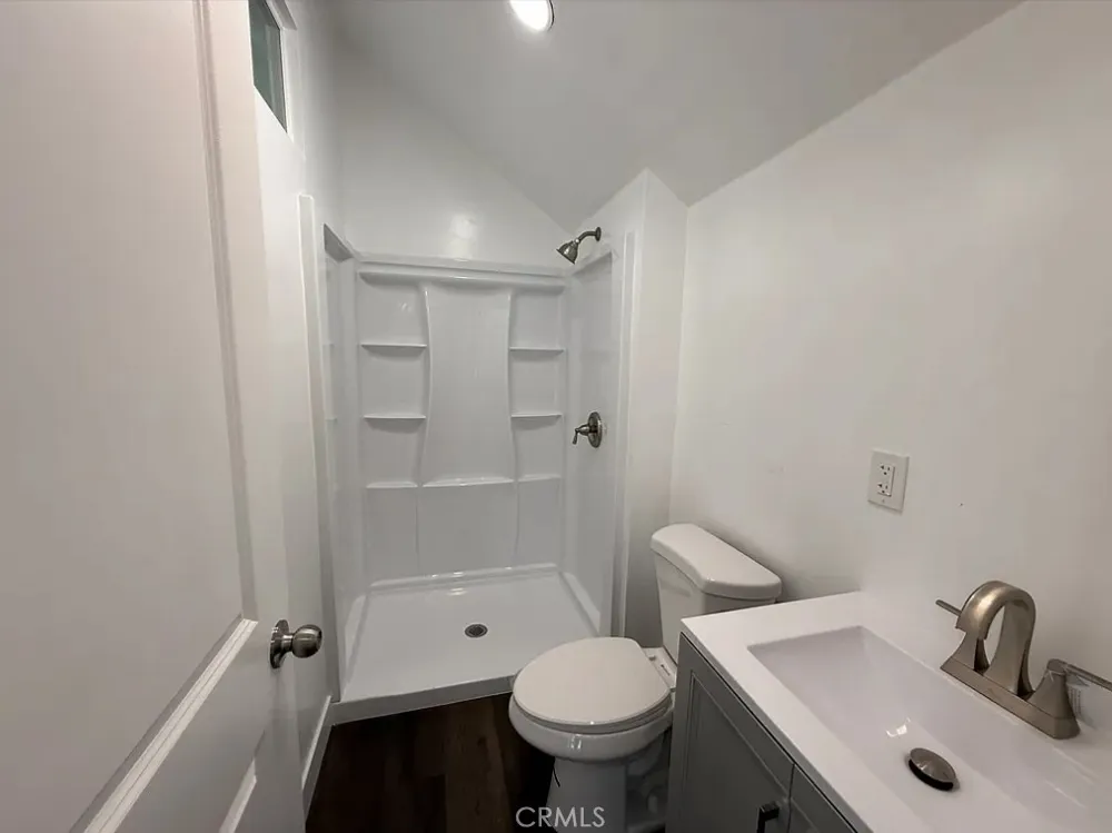 1161 La Cadena Colton, CA 92324