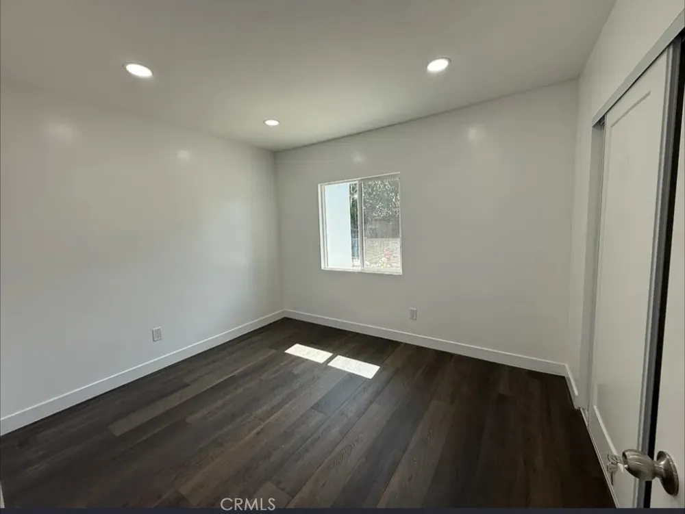 1161 La Cadena Colton, CA 92324