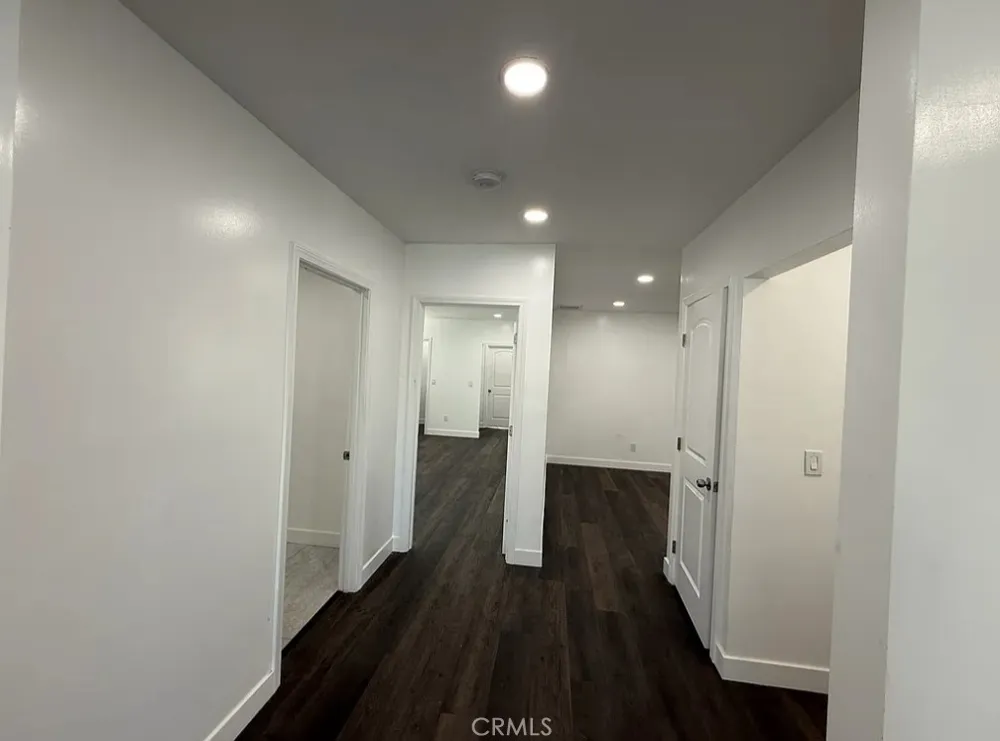 1161 La Cadena Colton, CA 92324
