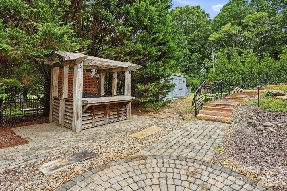 431 Costner School Road Bessemer City, NC 28016