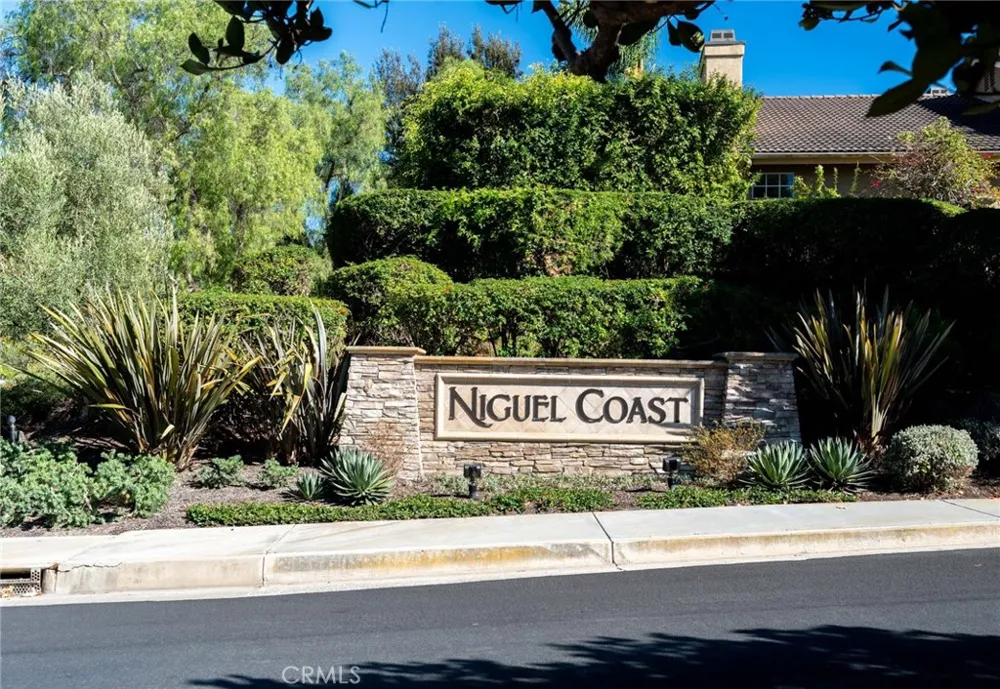 32252 Ridgeway Laguna Niguel, CA 92677