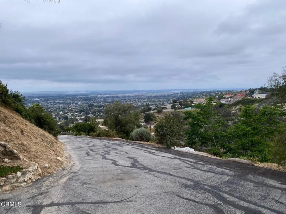534 E Highland Drive Camarillo, CA 93010