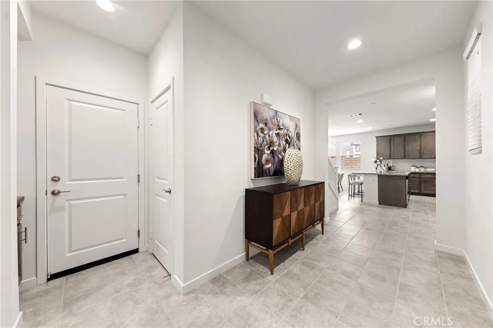 2972 E Calgary Ontario, CA 91761