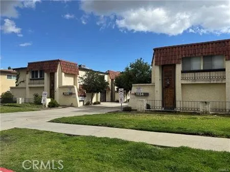 1130 W Huntington Drive #8
