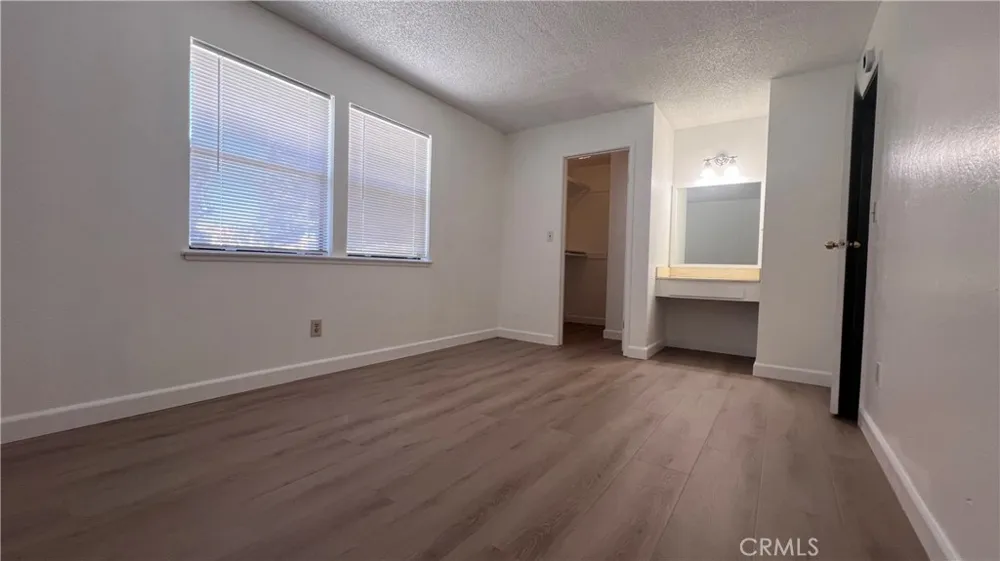 929 W Sierra Madre Azusa, CA 91702