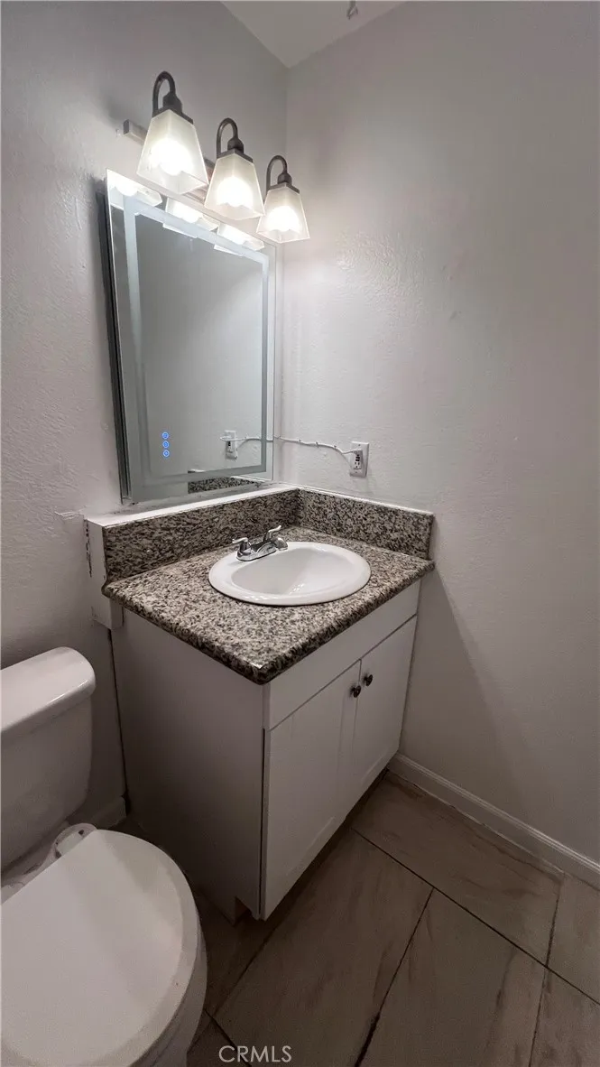 929 W Sierra Madre Azusa, CA 91702