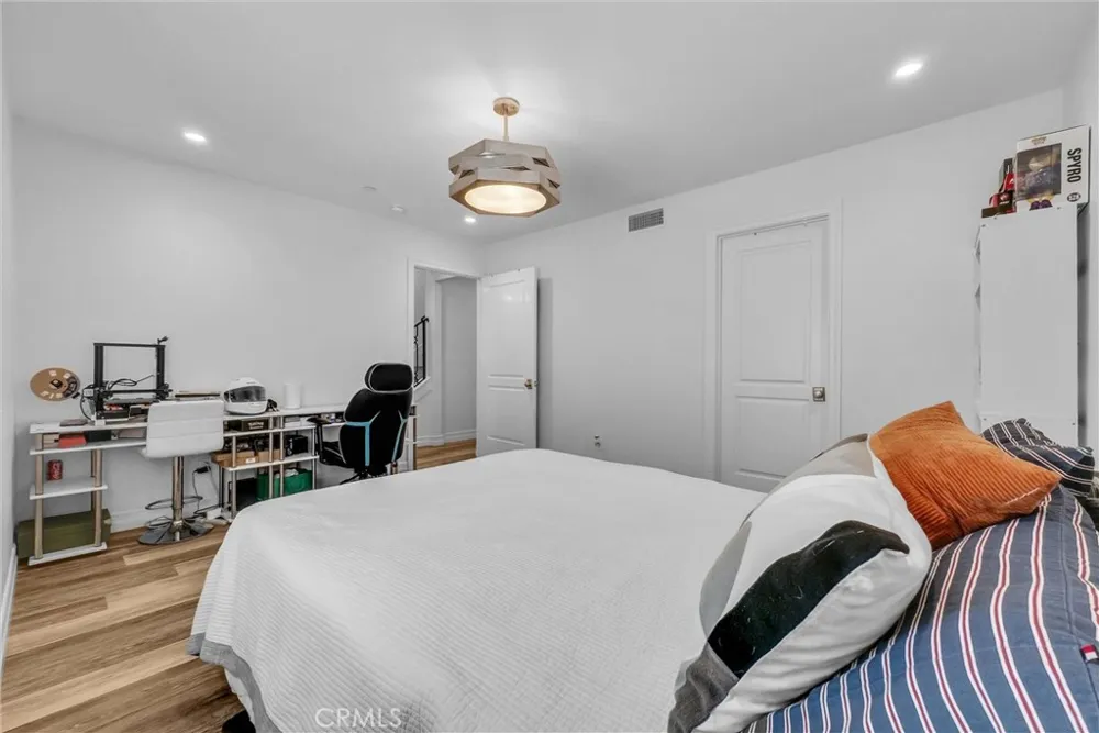318 California Street Arcadia, CA 91006