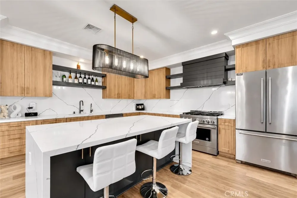 318 California Street Arcadia, CA 91006