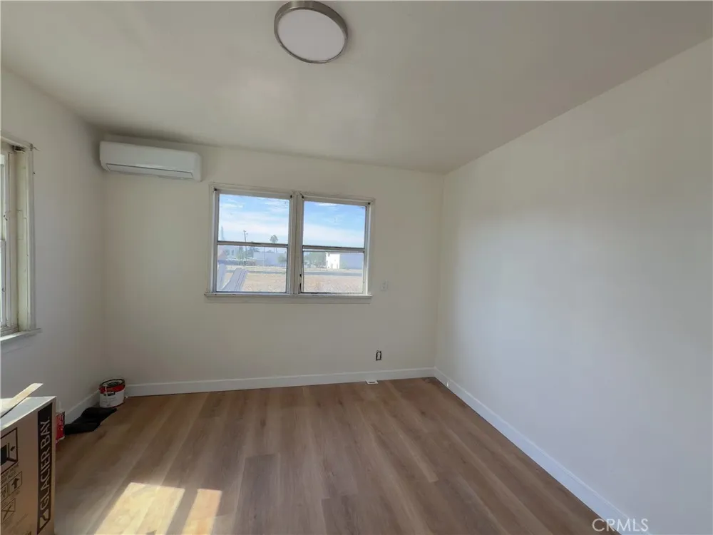 359 Drake Upland, CA 91786