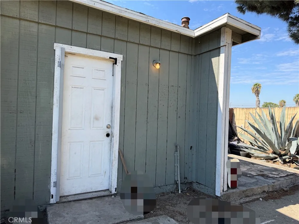 359 Drake Upland, CA 91786