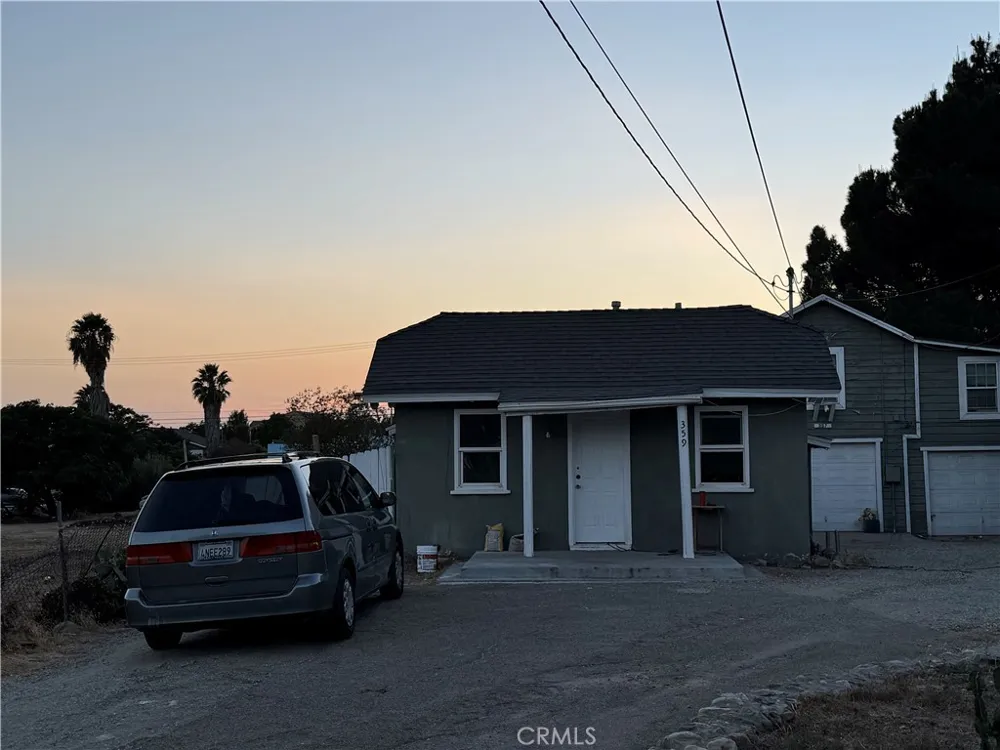 359 Drake Upland, CA 91786