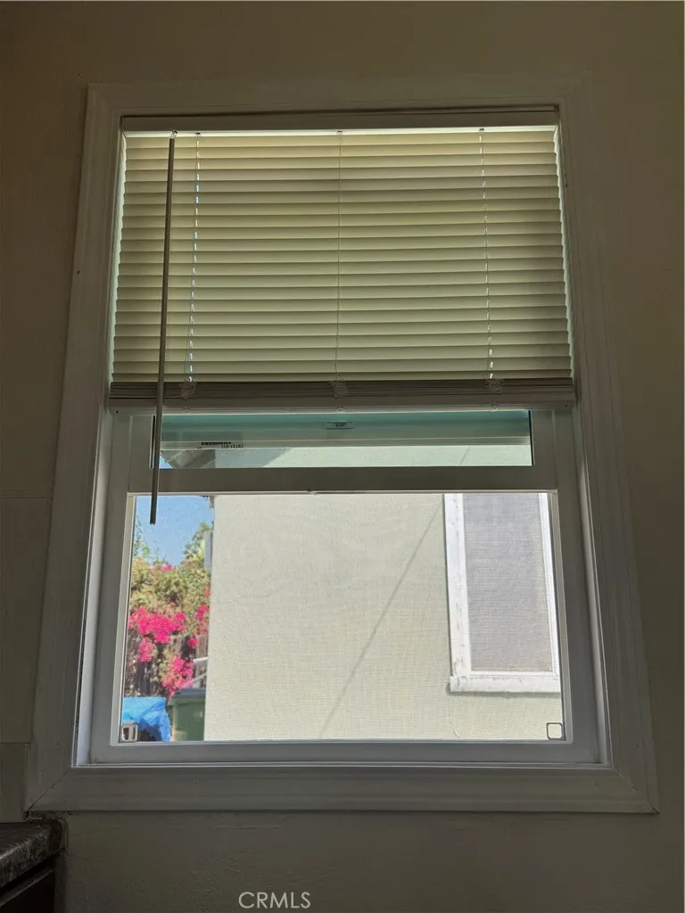 359 Drake Upland, CA 91786