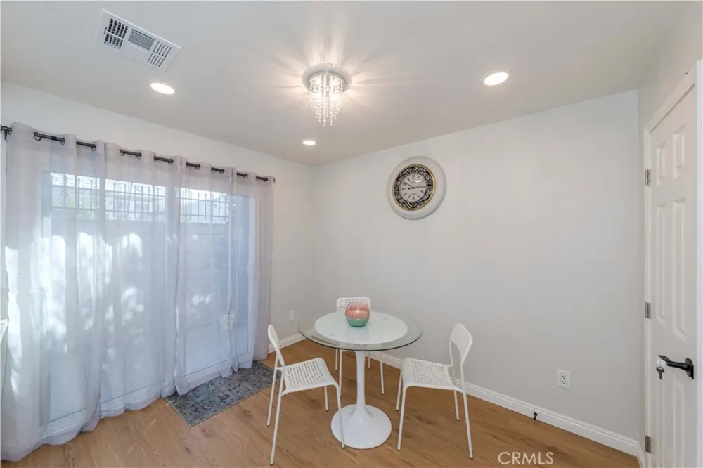 918 Huntington Dr #O Duarte, CA 91010