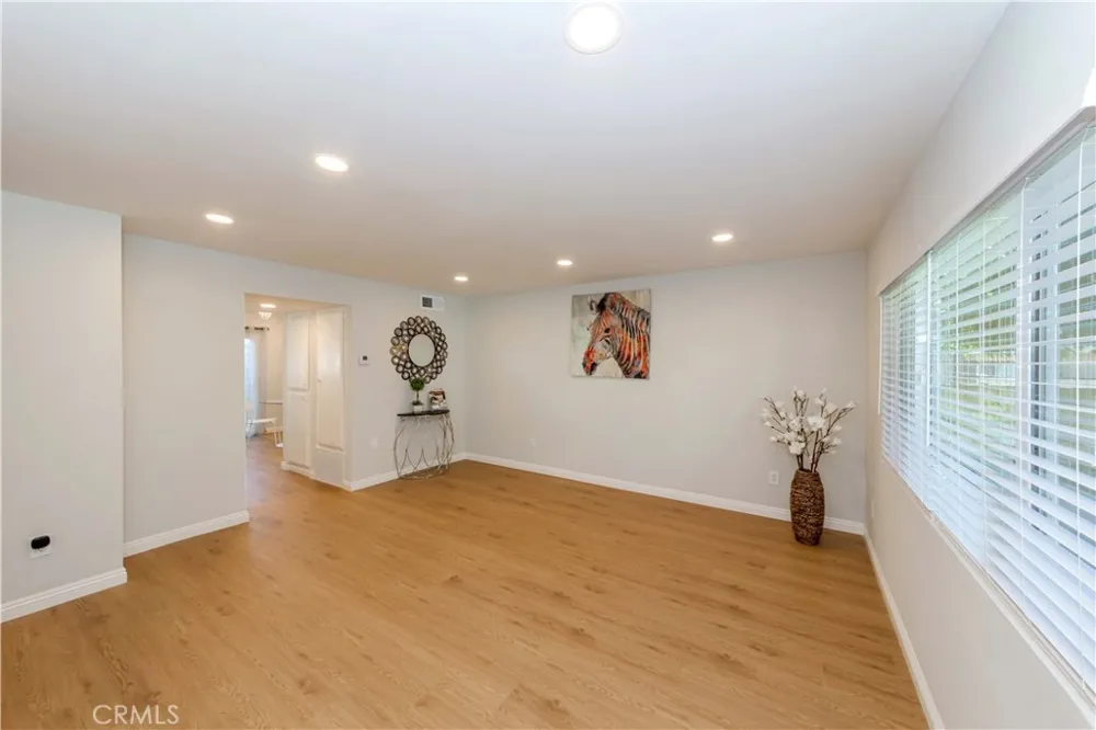 918 Huntington Dr #O Duarte, CA 91010