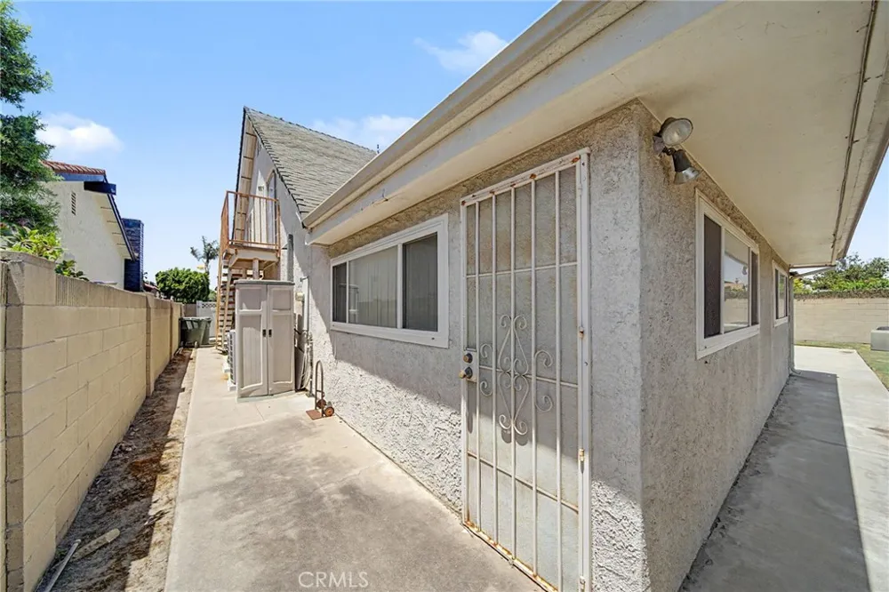 9364 Fleetwood Street Cypress, CA 90630