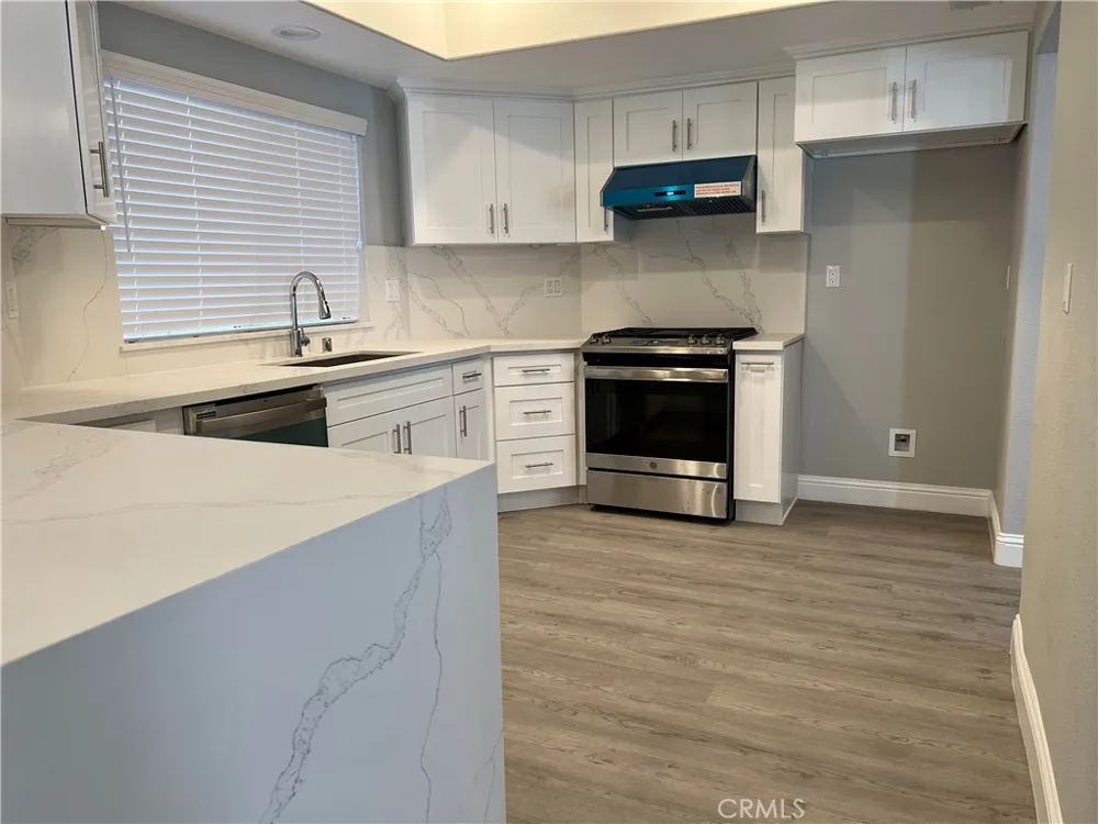 746 W Huntington #F Arcadia, CA 91007