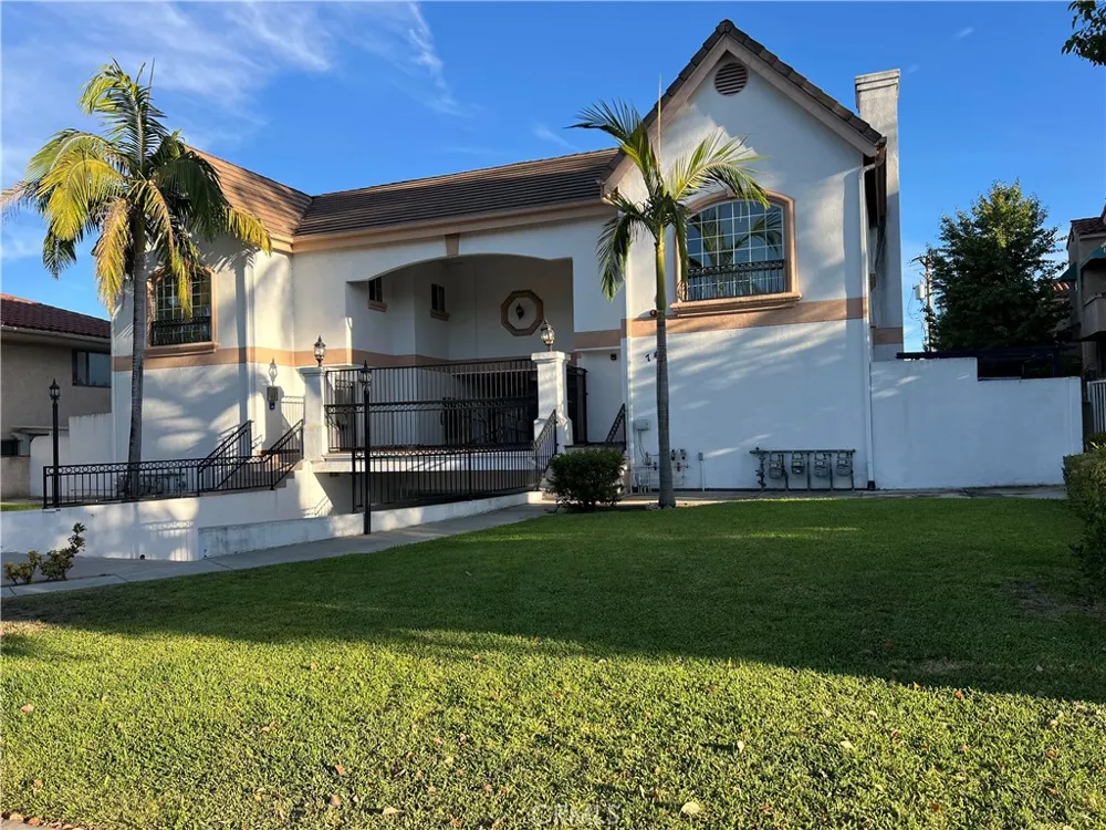 746 W Huntington #F Arcadia, CA 91007
