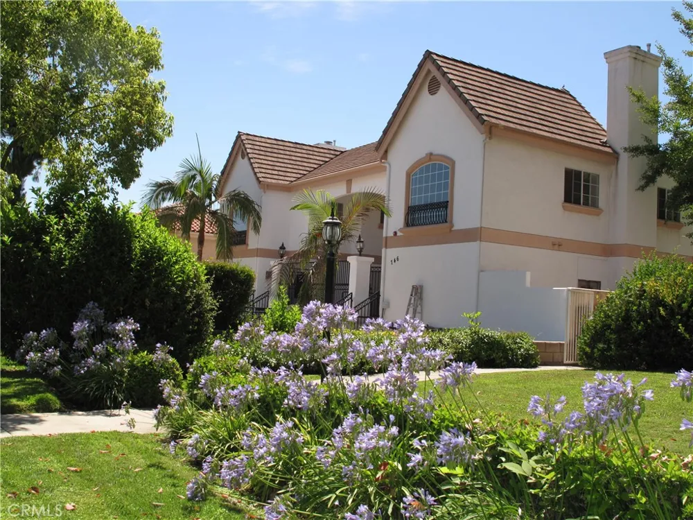 746 W Huntington #F Arcadia, CA 91007