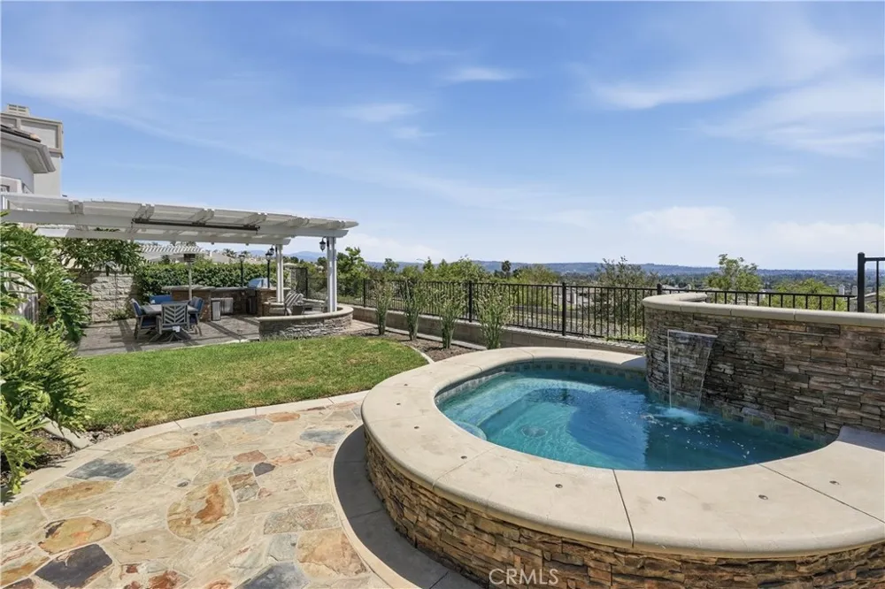 17412 Harlan Dr Yorba Linda, CA 92886